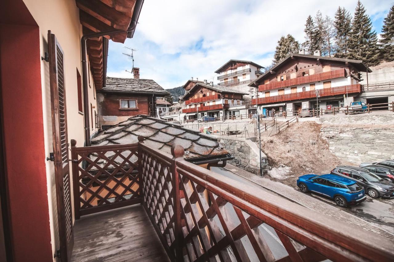 Residence Aquila - Bilo Punta Goa Brusson Exterior photo